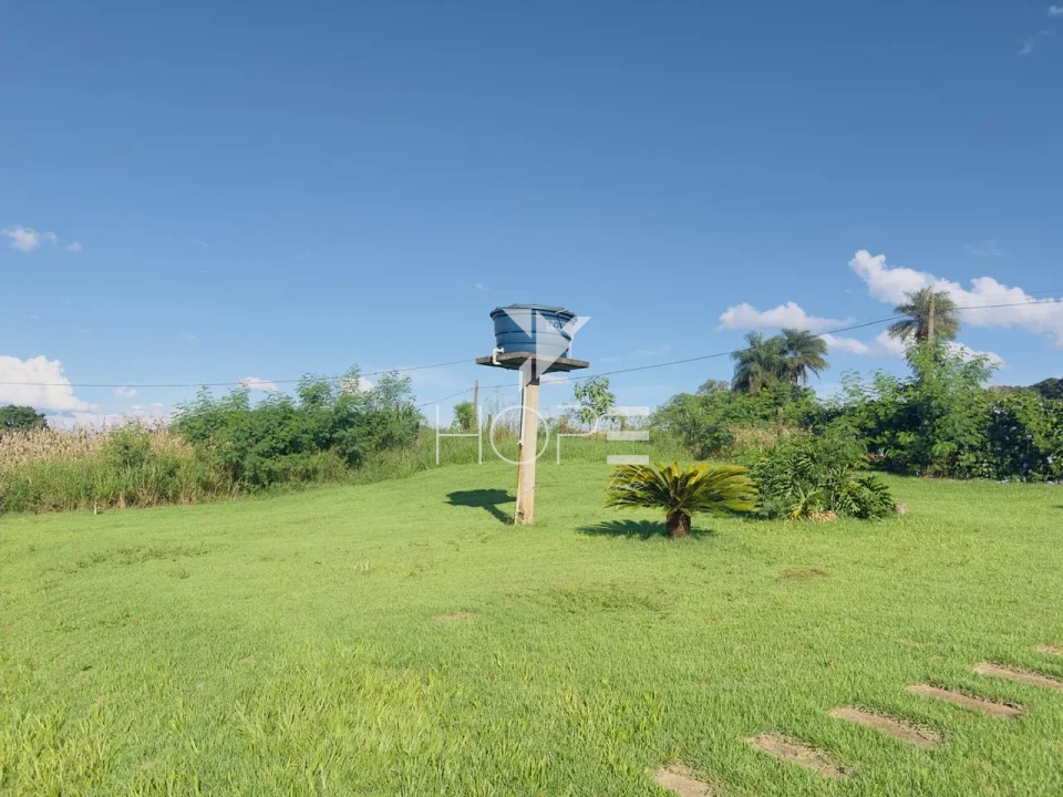 Imagens do imóveis Chácara à venda – 30.000 m² – Patrimônio Regina – Londrina/PR – Piscina e Espaço Gourmet