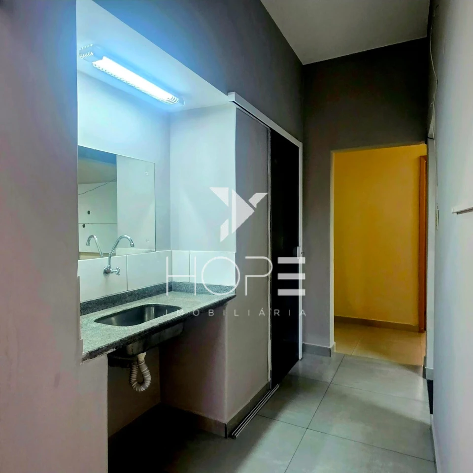 AMPLO ESPAÇO COMERCIAL  A VENDA - CENTRO - LONDRINA