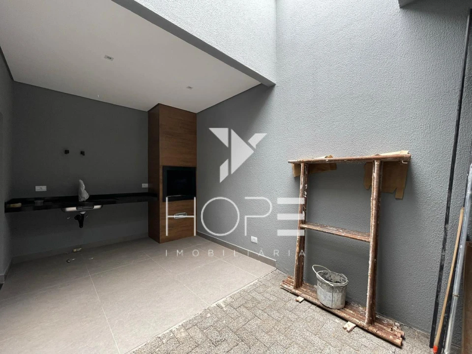 Casa à venda – 3 Quartos – Condomínio Royal Norte – Zona Norte – Londrina/PR