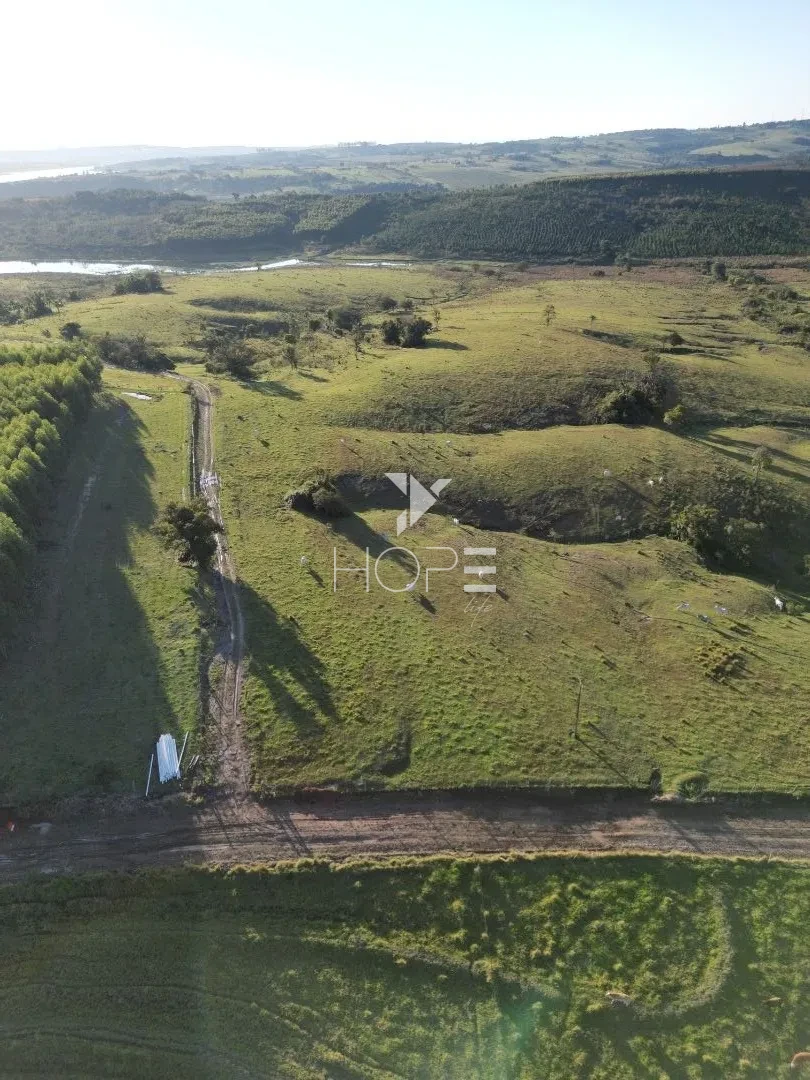 Imagens do imóveis Fazenda à Venda na Região de Paranaparema – 96,8 Hectares – Itapetininga/SP