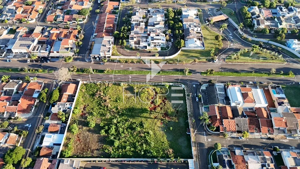Terreno comercial à venda com 7.732m² - zoneamento ZC2 - Av. Robert Koch - Londrina PR