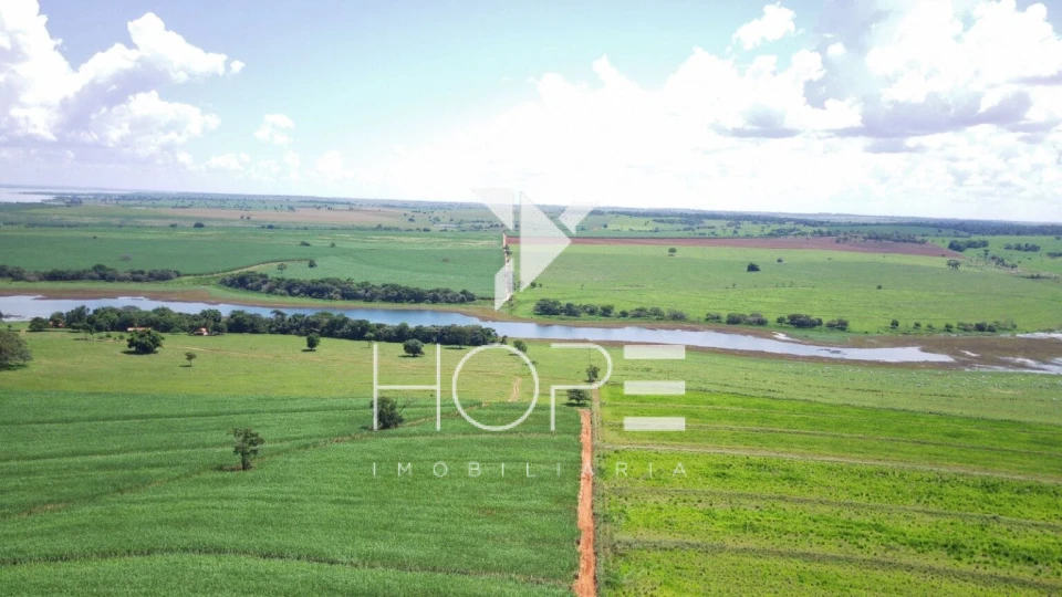 Imagens do imóveis Fazenda à Venda em Santo Antônio do Aracanguá/SP – 203 Alqueires (491.26 ha) – Área com Estrutura Completa