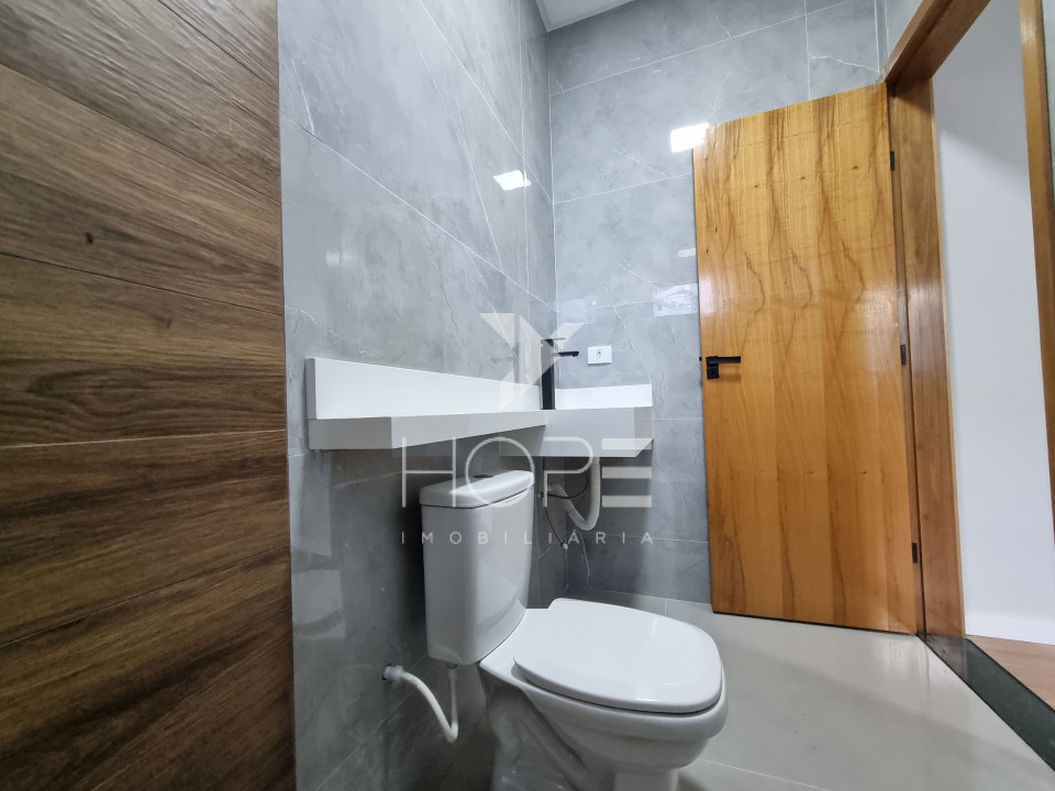 Imagens do imóveis CASA À VENDA NA REGIÃO NORTE