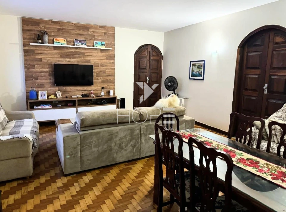 Imagens do imóveis Casa à venda com 400 m² - 3 quartos - suíte - piscina - 4 vagas - Zona Oeste - Jardim Shangri-lá - Londrina PR