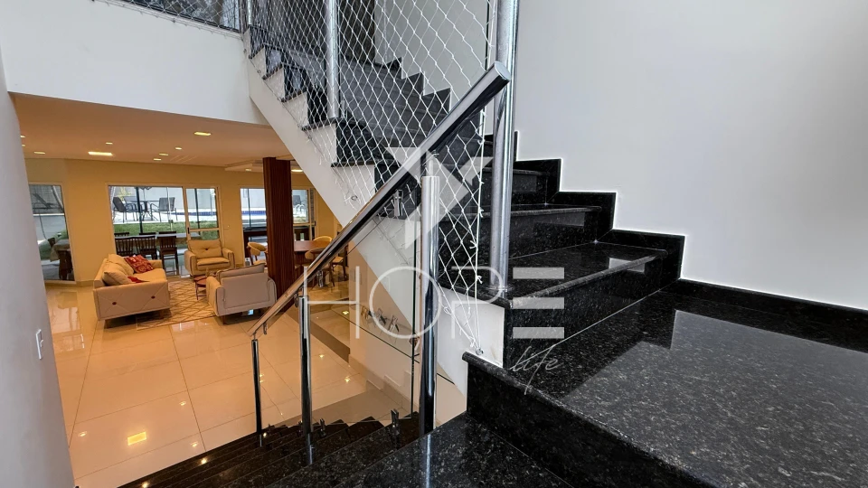 Imagens do imóveis Casa para Locação Sun Lake Residence  – 350 m² privativos – 4 quartos –  Londrina/PR