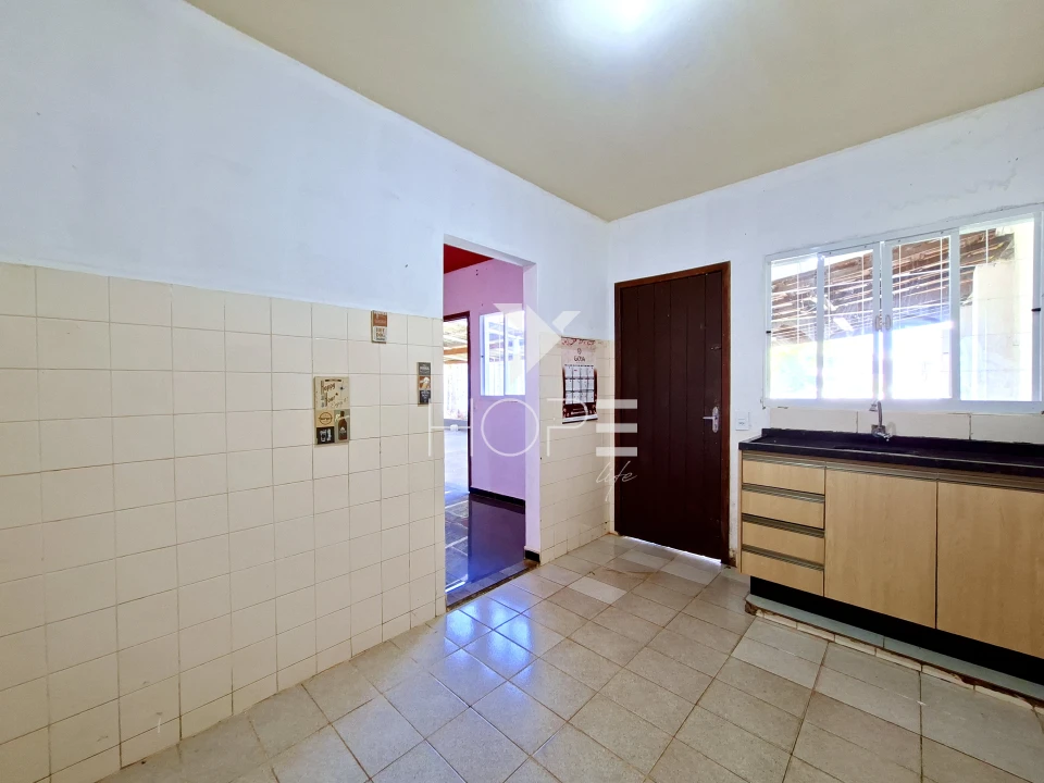 Imagens do imóveis Casa para locação com 45m², Santa Mônica, Londrina/PR.