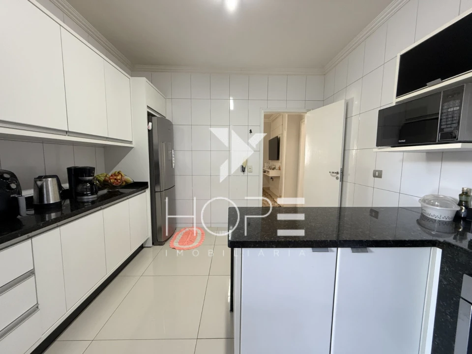 Casa à venda – 3 quartos – 180 m² – Jardim Brasília – Londrina/PR