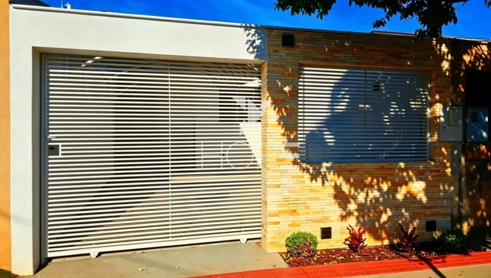Imagens do imóveis Casa Geminada à venda com 67 m² - Terreno de 125 m² - Jardim Aliança - Zona Norte - Londrina PR