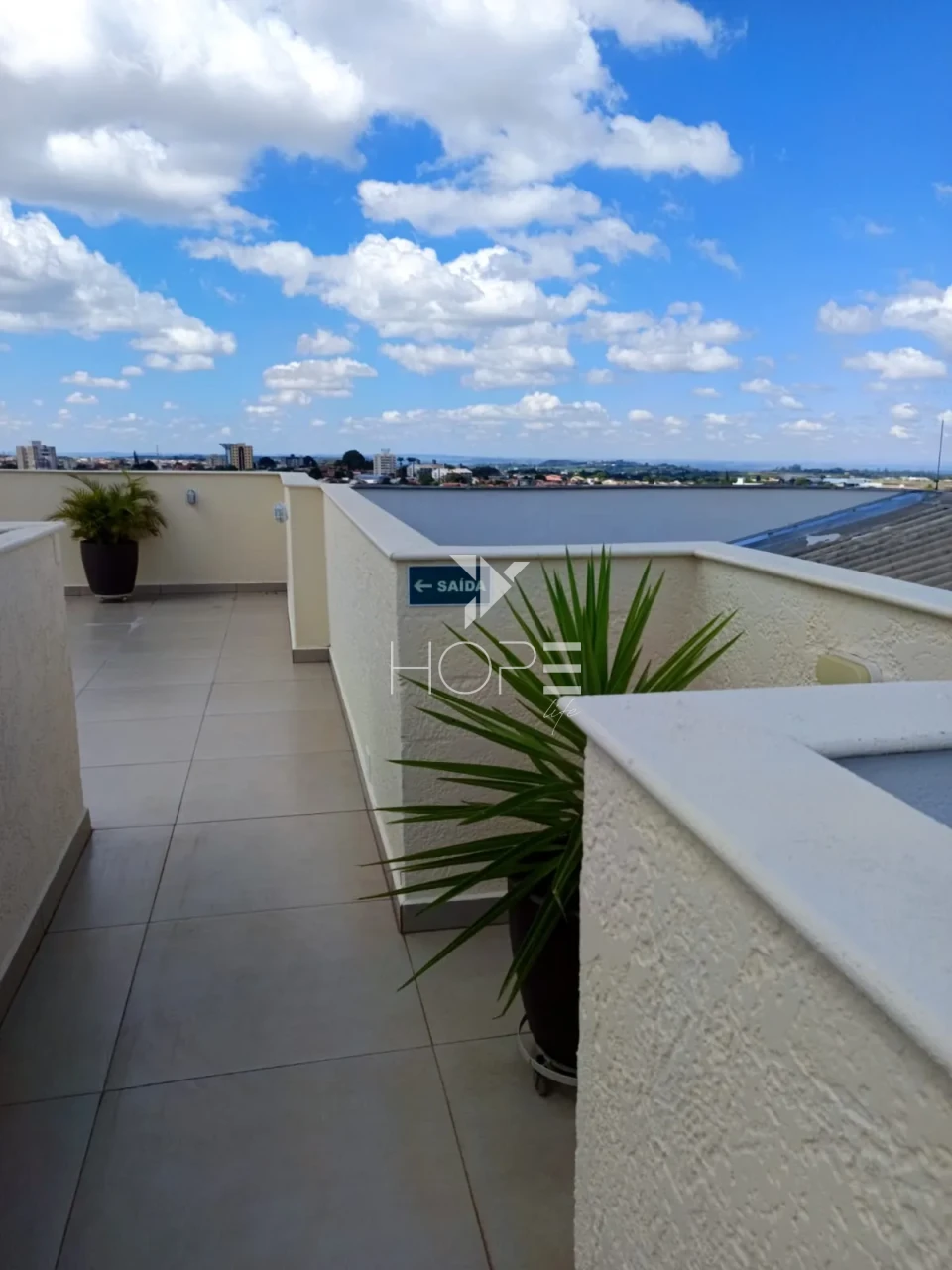 Imagens do imóveis Apartamento Pronto para Morar no Edifício Jardim de Ester – Totalmente Mobiliado em Londrina / PR - Área útil: 56m2 - 1 Vaga de Garagem