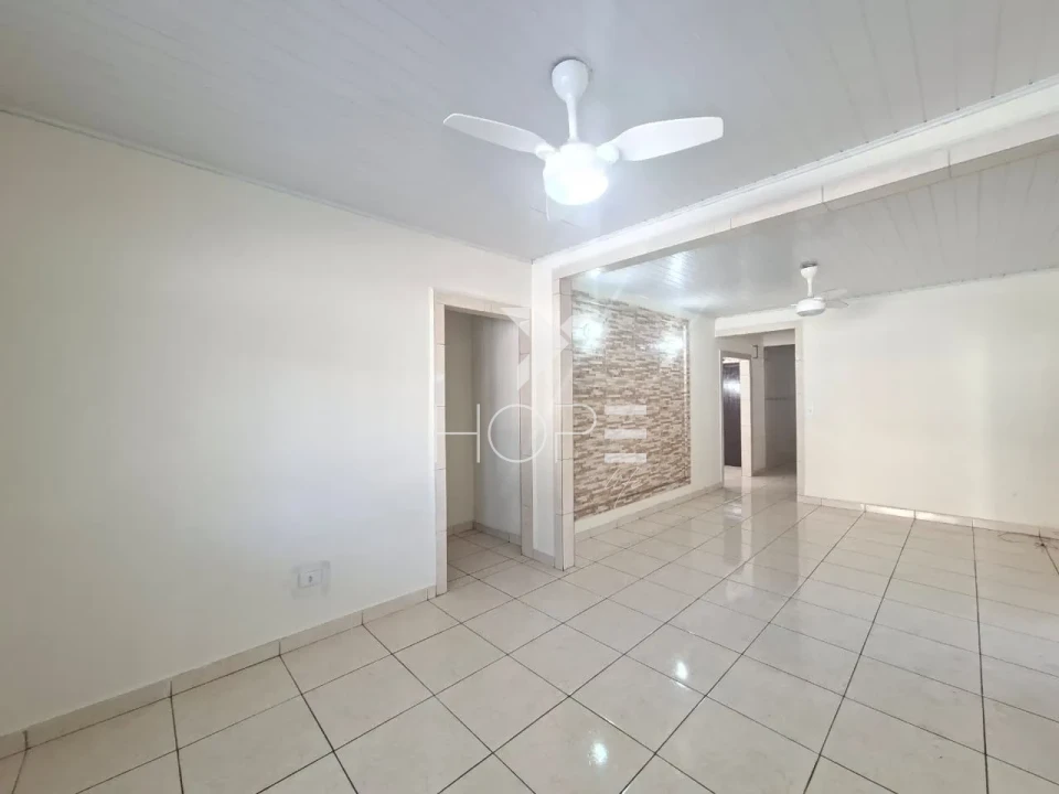 Imagens do imóveis Casa com edícula para locação com 200m² - 3 quartos (1 suíte) - 2 vagas - Conjunto Milton Gavetti - Zona Norte - Londrina PR