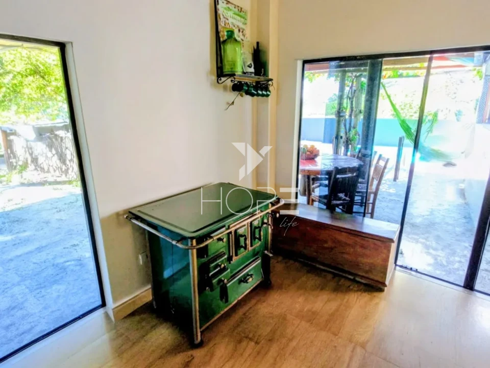 Imagens do imóveis Chácara à venda com 17.000m² - 5 quartos - 4 banheiros - 10 vagas - Estrada do Limoeiro - Londrina PR