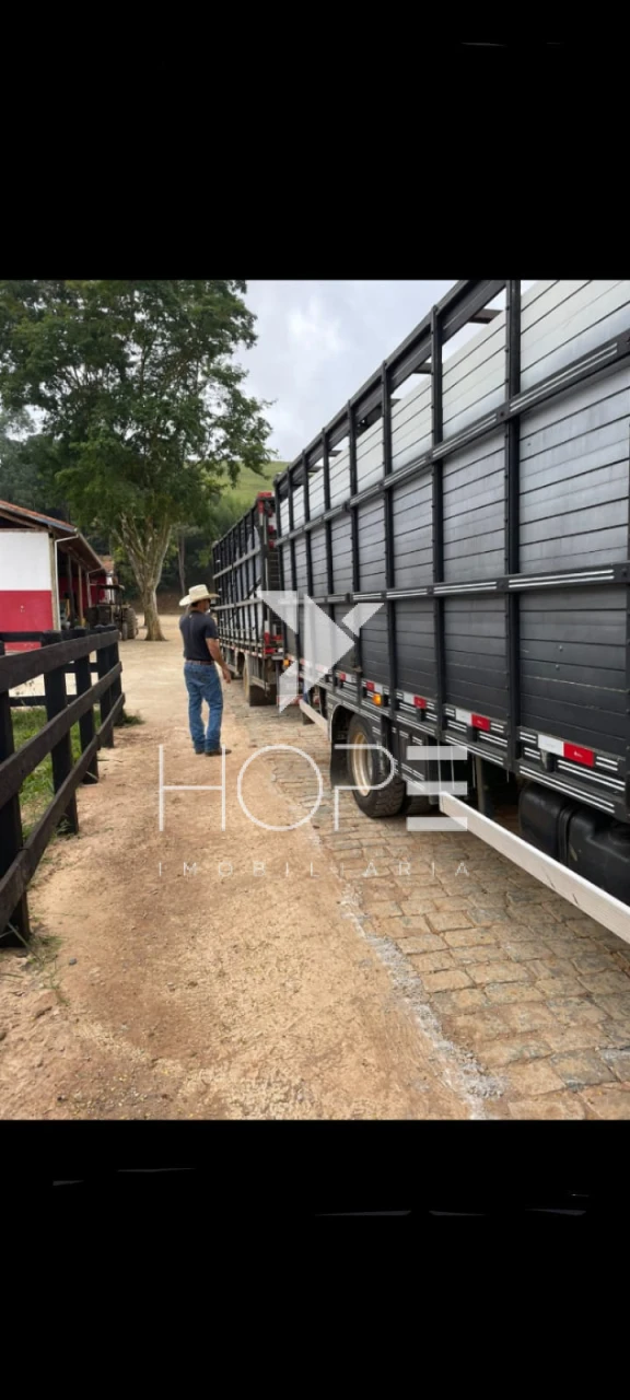 Imagens do imóveis Fazenda à venda 330 Alqueires – agricultura e pecuária estrutura completa – Vale do Paraíba – São Paulo