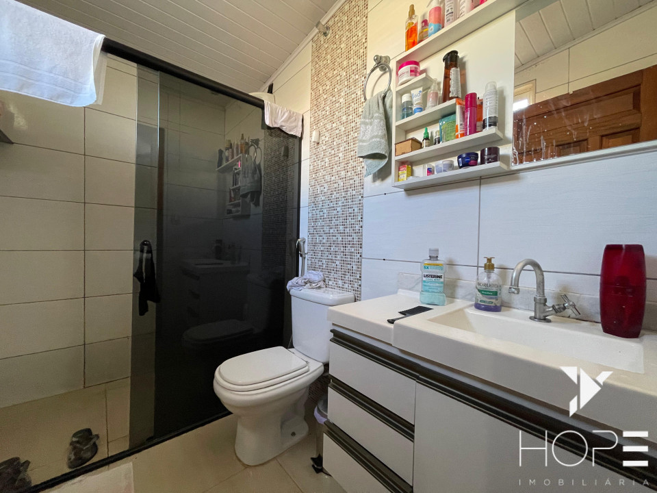 CASA TÉRREA A VENDA - 3 QUARTOS - VILA CASONI - LONDRINA