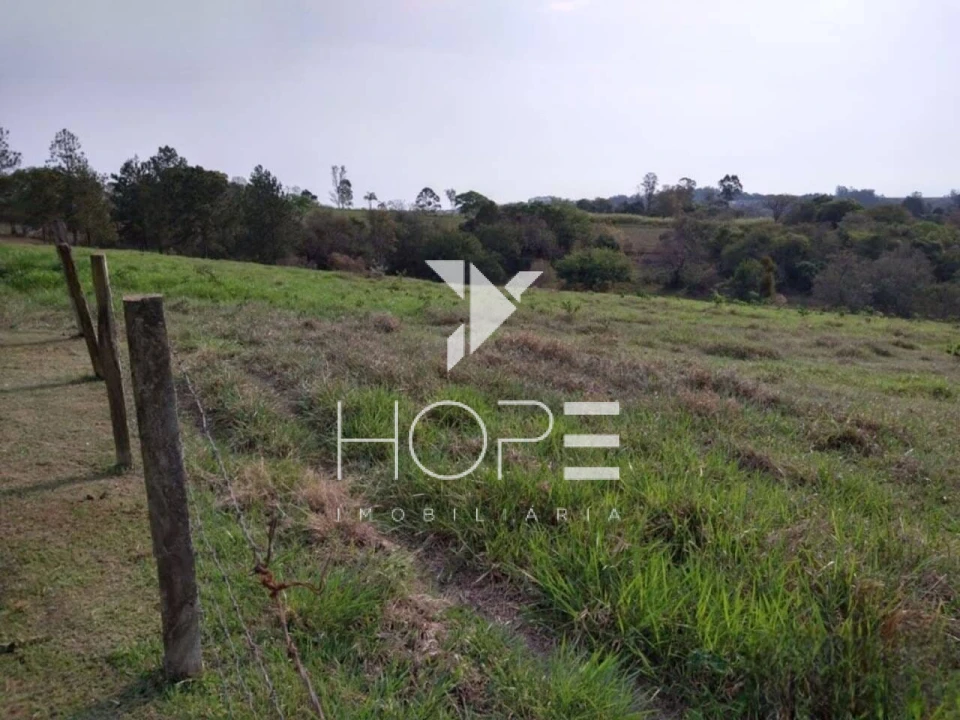 Sítio à venda – 25 alqueires (605.000 m²) – Araçoiaba da Serra/SP