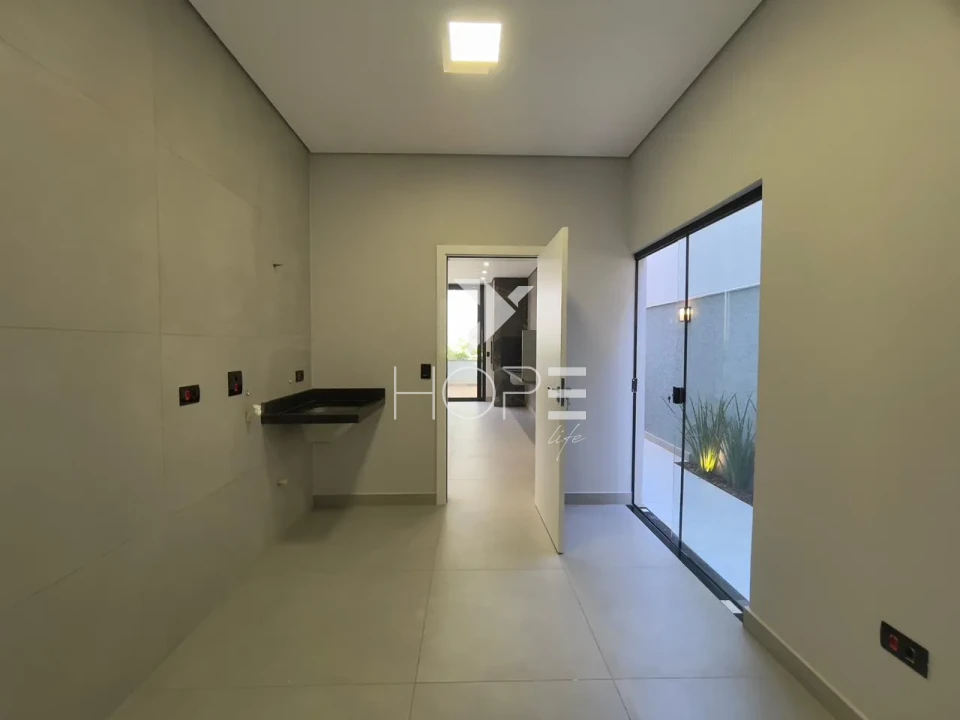 Imagens do imóveis Sobrado com Piscina à Venda - 230m² – 3 Suítes – Condomínio Araguari Tauá – Zona Leste – Londrina/PR