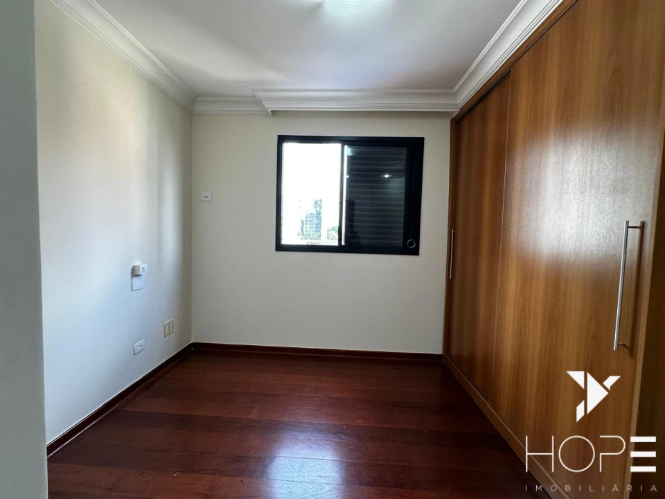 Apartamento à venda – 185 m² – Condomínio Bosque Wilmar Berbet – Gleba Fazenda Palhano – Londrina/PR