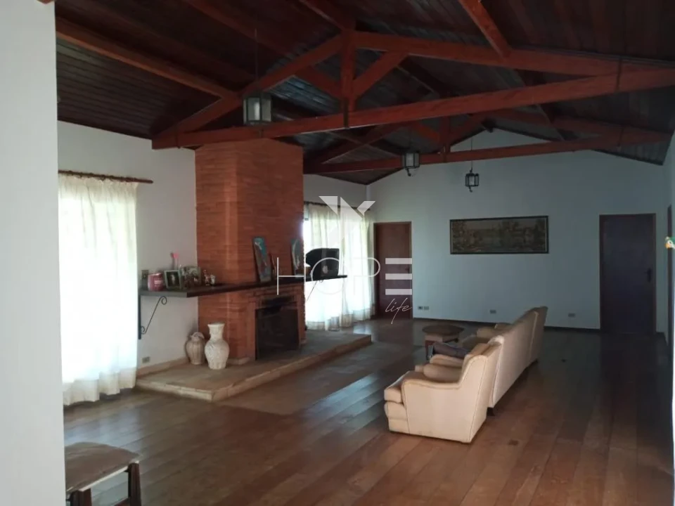 Imagens do imóveis Sítio à venda com 14.47 alqueires - pecuária - sede com piscina - Tatuí SP