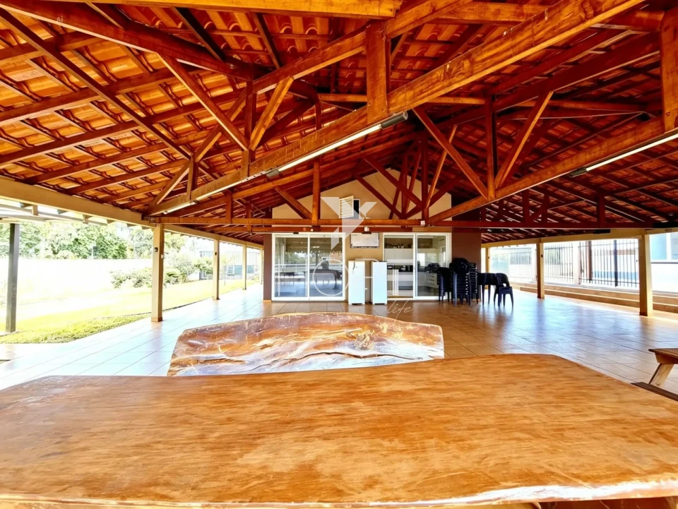 Imagens do imóveis Chácara à Venda – 2.480m² – 5 Quartos (3 Suítes) - Londrina
