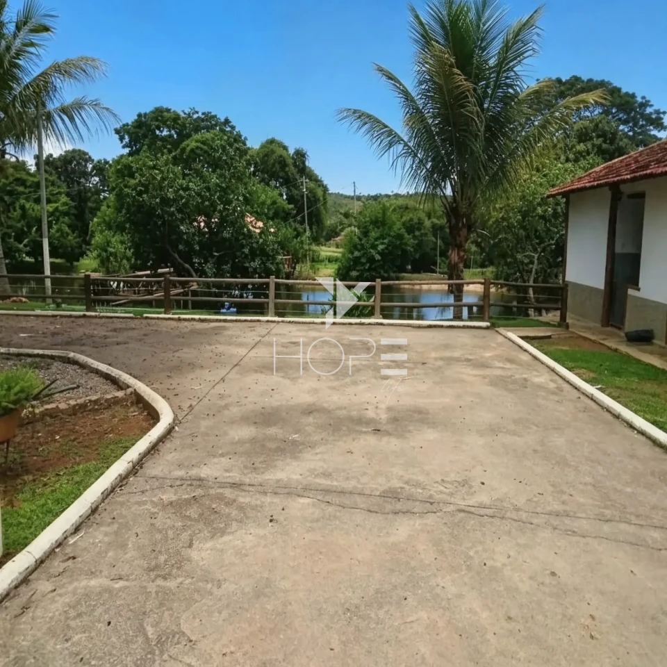 Imagens do imóveis Fazenda à Venda - Complexo Agroindustrial Completo – 181 Hectares – Jequitibá/MG