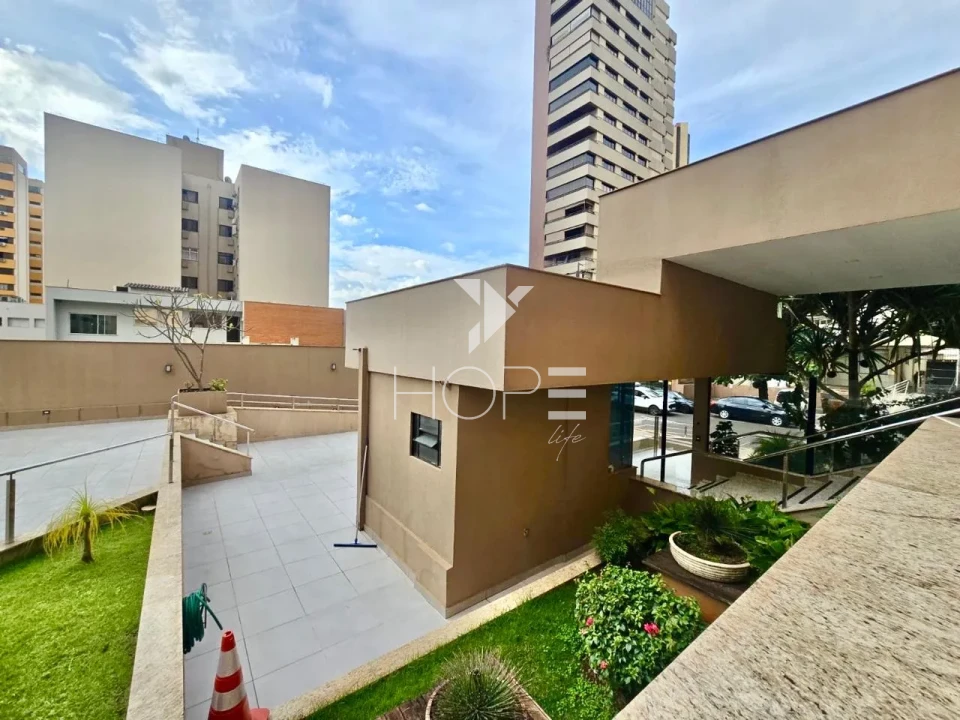 Imagens do imóveis Apartamento à Venda no Centro - 4 Quartos ( 1 Suíte)  3 Vagas - 240m² - Londrina/Pr.