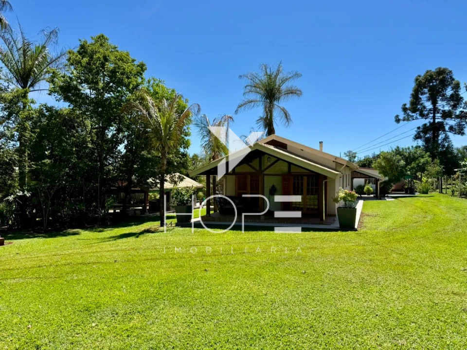 Imagens do imóveis Chácara à venda 450m² 4 quartos – Terreno 3.040m²– próxima ao Sun Lake Residence – Londrina