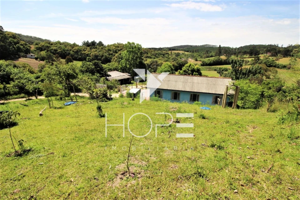 Chácara Completa à Venda  3.8 Alqueres Paulista e 4 Minas de Água – Agudos do Sul PR