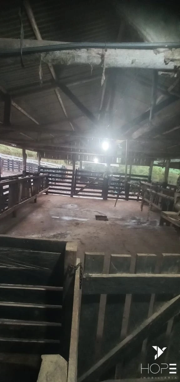 Imagens do imóveis Sítio à venda em Tamarana – Localização privilegiada na beira da estrada