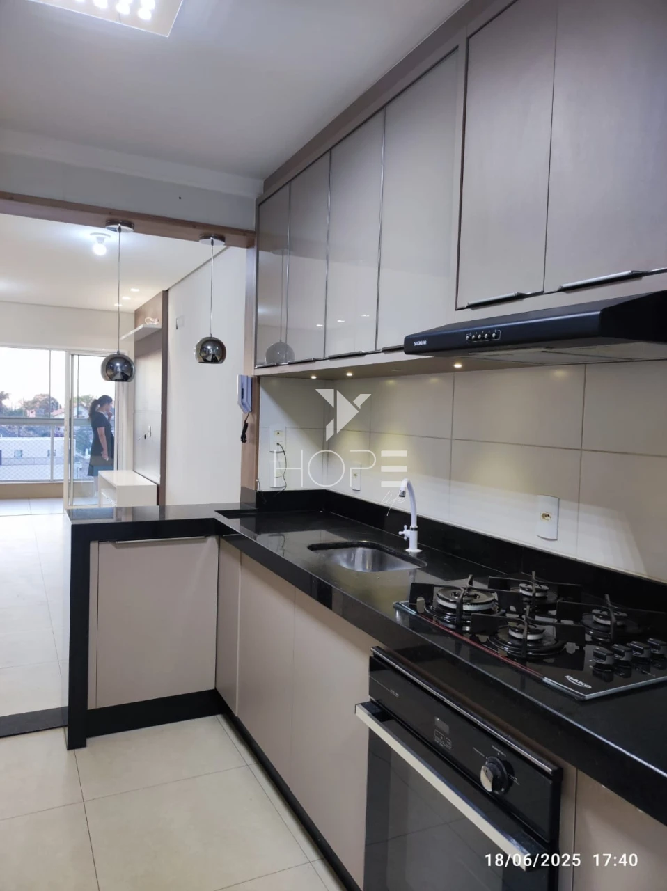 Imagens do imóveis Apartamento Mobiliado à Venda – 3 Quartos (1 Suíte) – 93m² – Residencial Maison Monet – Cambé/PR