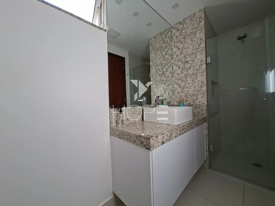 Edifício Granville - Apartamento Mobiliado à venda com 111m² - 3 quartos (1 suíte) - porteira fechada - Centro - Londrina PR