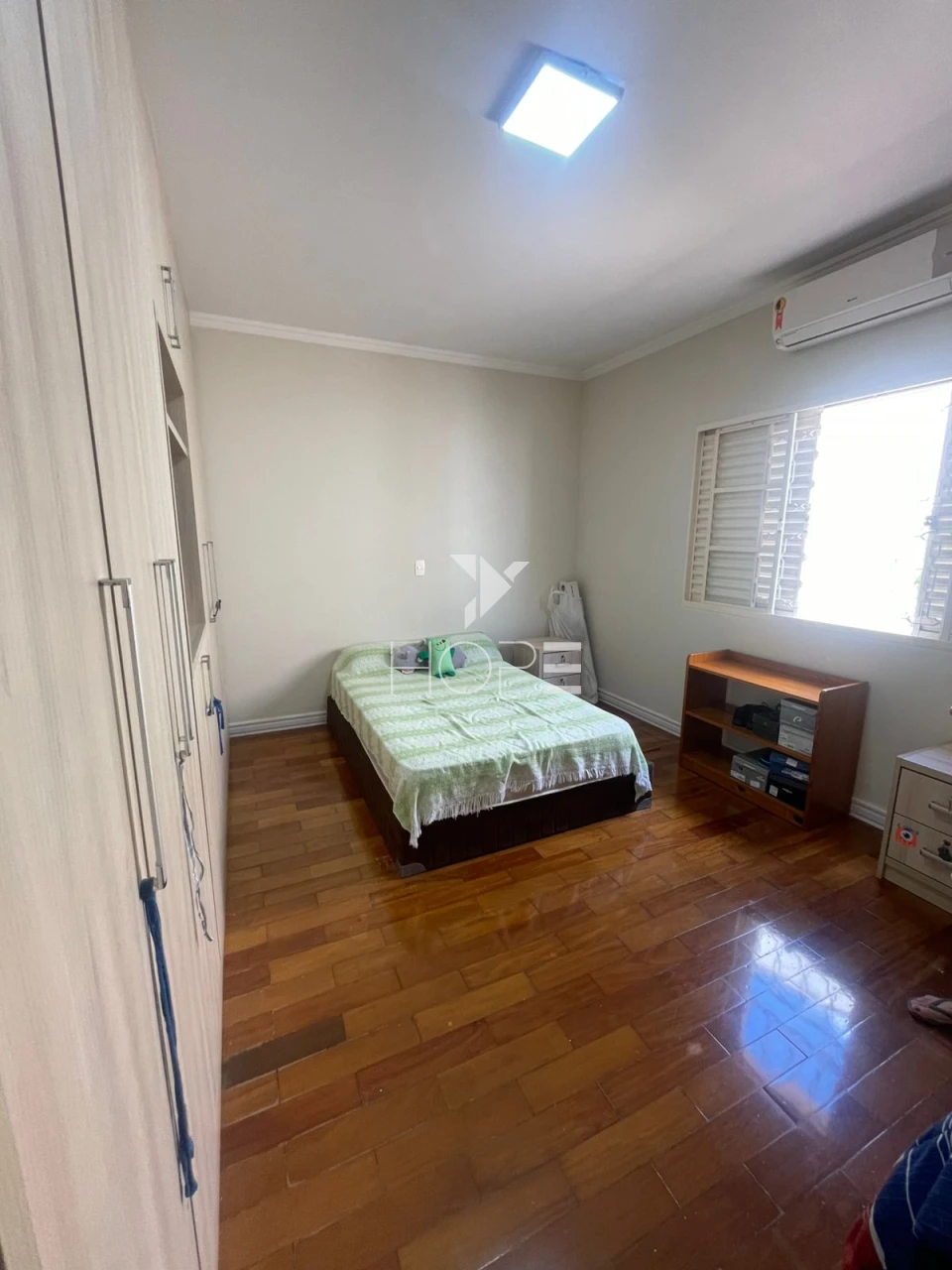 Imagens do imóveis Casa à venda com 192 m² - 4 quartos - 4 banheiros - 3 vagas - Jardim Adriana II - Zona Sul - Londrina/PR