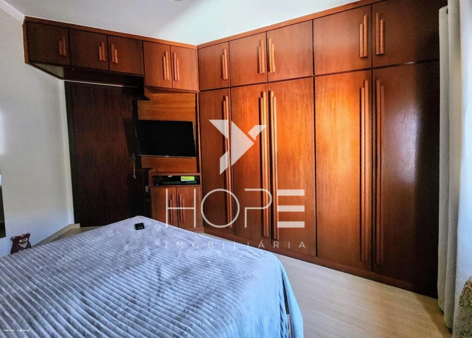 Imagens do imóveis Casa à venda com 191 m² - 3 quartos - suíte - 3 vagas - planejados - Parque Residencial Manela - Cambé PR