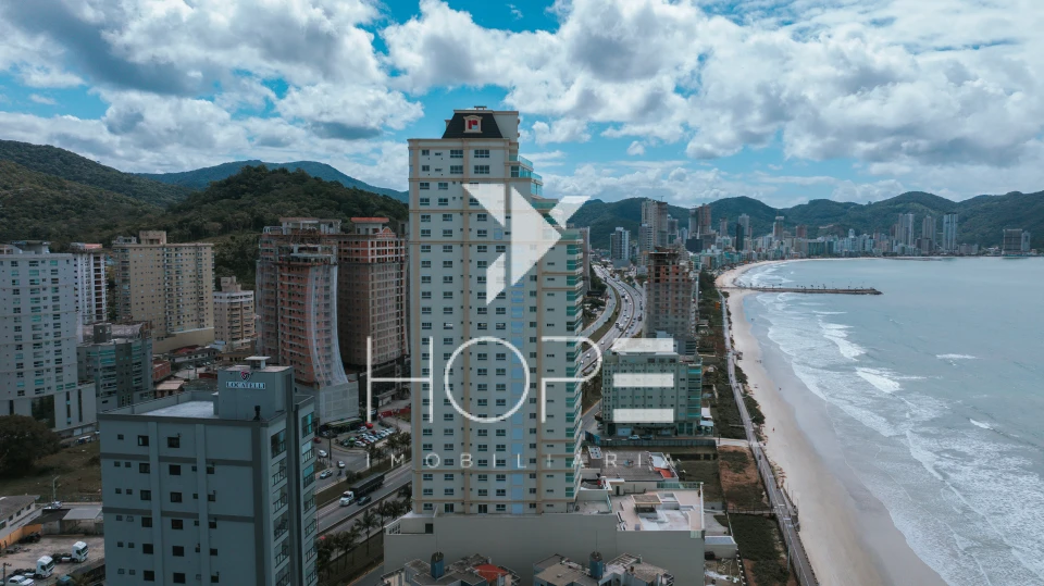 Imagens do imóveis Lançamento de Alto Padrão – Lumière Residence – Meia Praia /  Itapema/SC