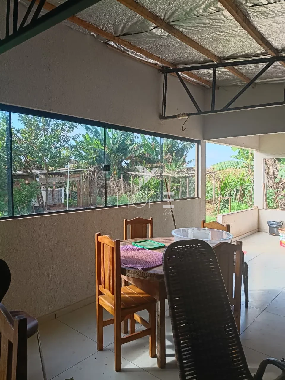 Imagens do imóveis Chácara à venda - 3 quartos - 1 suíte - área gourmet - próxima à represa - Alvorada do Sul PR