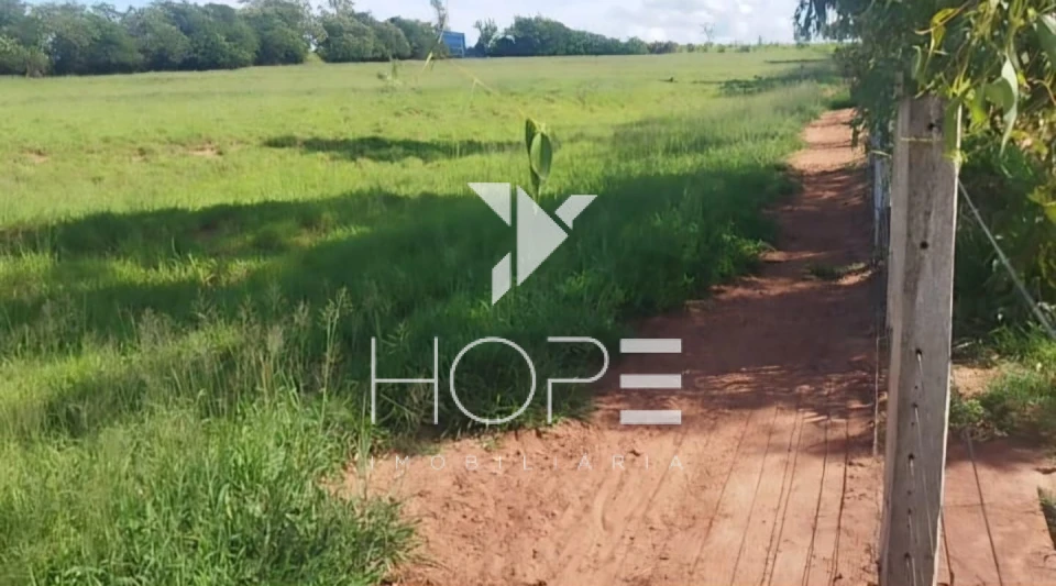 Imagens do imóveis Fazenda à venda 126 alqueires pecuária – região de Loanda – Paraná