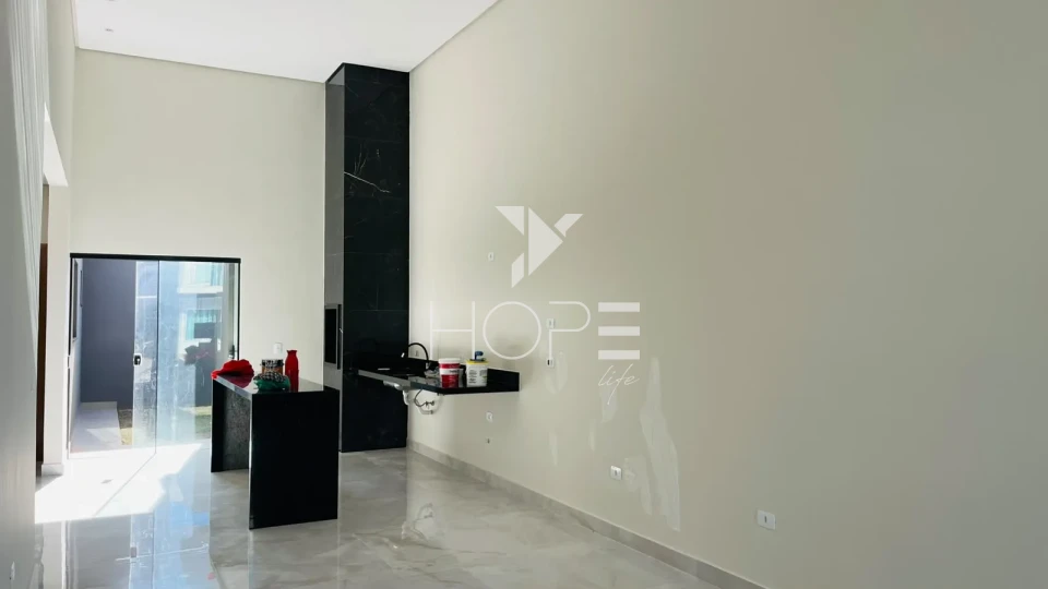 Imagens do imóveis Casa em Condomínio para Locação R$ 3.000,00 – 3 Quartos, Suíte, Planejados e Churrasqueira na Zona Norte de Londrina