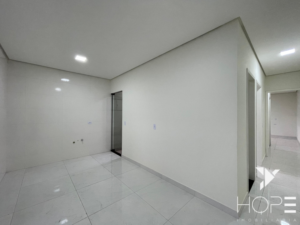 CASA TÉRRE 2 QUARTOS | 80m², Próx. Av. Saul Elkind - Jardim dos Estados - (Londrina)