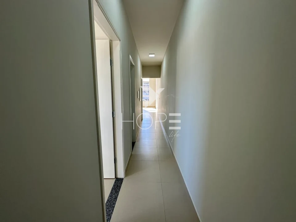 Imagens do imóveis Casa geminada à venda com 3 quartos (1 suíte) no Jardim Bandeirantes – Zona Oeste – Londrina/PR