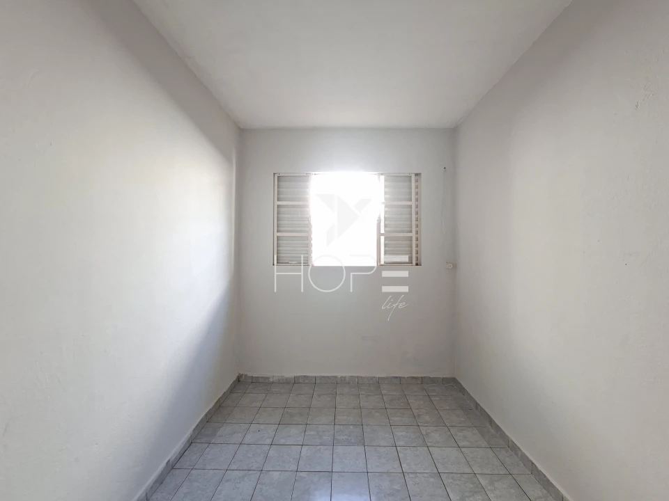 Imagens do imóveis Casa à venda ou LOCAÇÃO na Zona Leste de Londrina | 3 quartos, 1 suíte, 155m² e área de lazer com churrasqueira