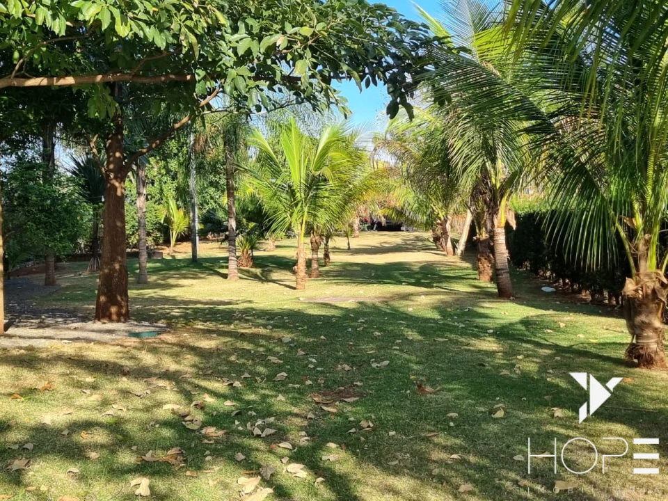 Imagens do imóveis CHÁCARA MOLHADA DE ALTO PADRÃO NO CONDOMÍNIO RIVIERA DO POENTE