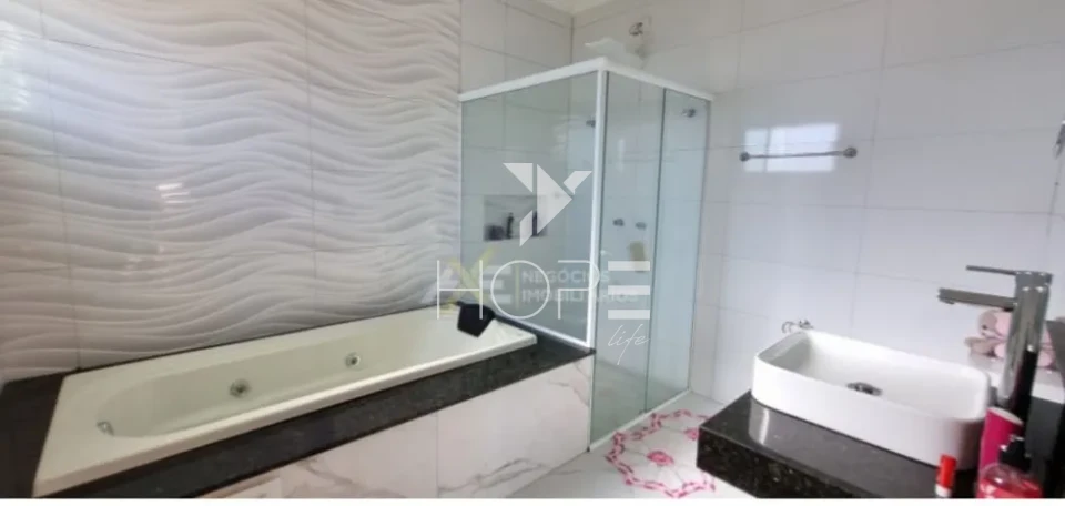 Imagens do imóveis Condomínio Estância Alvorada - casa à venda com 440 m² - 4 quartos - piscina - terreno de 1.744 m² - Recanto Rancho Ringo - Cambé PR