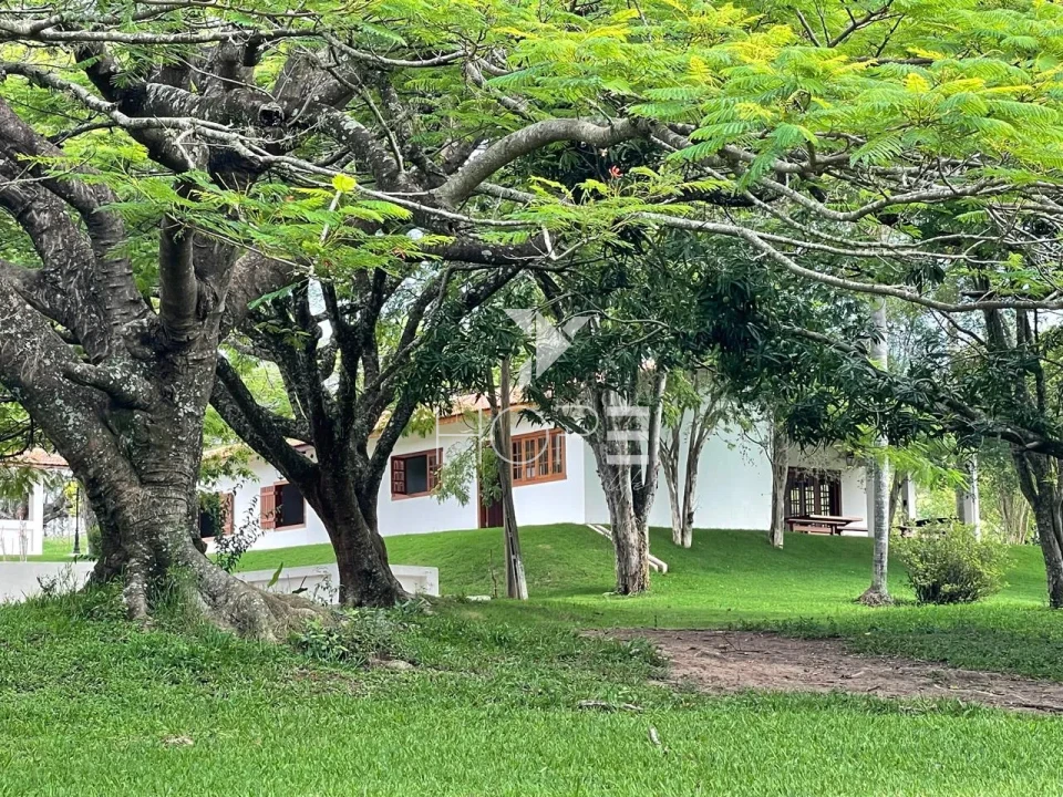 Imagens do imóveis Sítio à venda com 20.76 alqueires - sede com piscina - 4 represas - pecuária e lazer - Itu SP