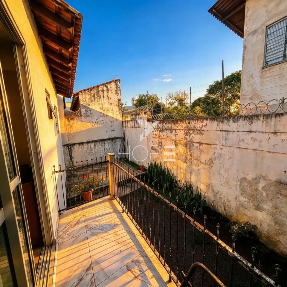 Imagens do imóveis Casa em Condomínio à Venda – 135m² – 3 Quartos (1 Suíte) – Portal dos Bandeirantes – Zona Oeste – Londrina/PR