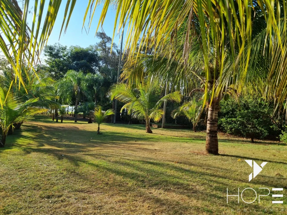 Imagens do imóveis CHÁCARA MOLHADA DE ALTO PADRÃO NO CONDOMÍNIO RIVIERA DO POENTE