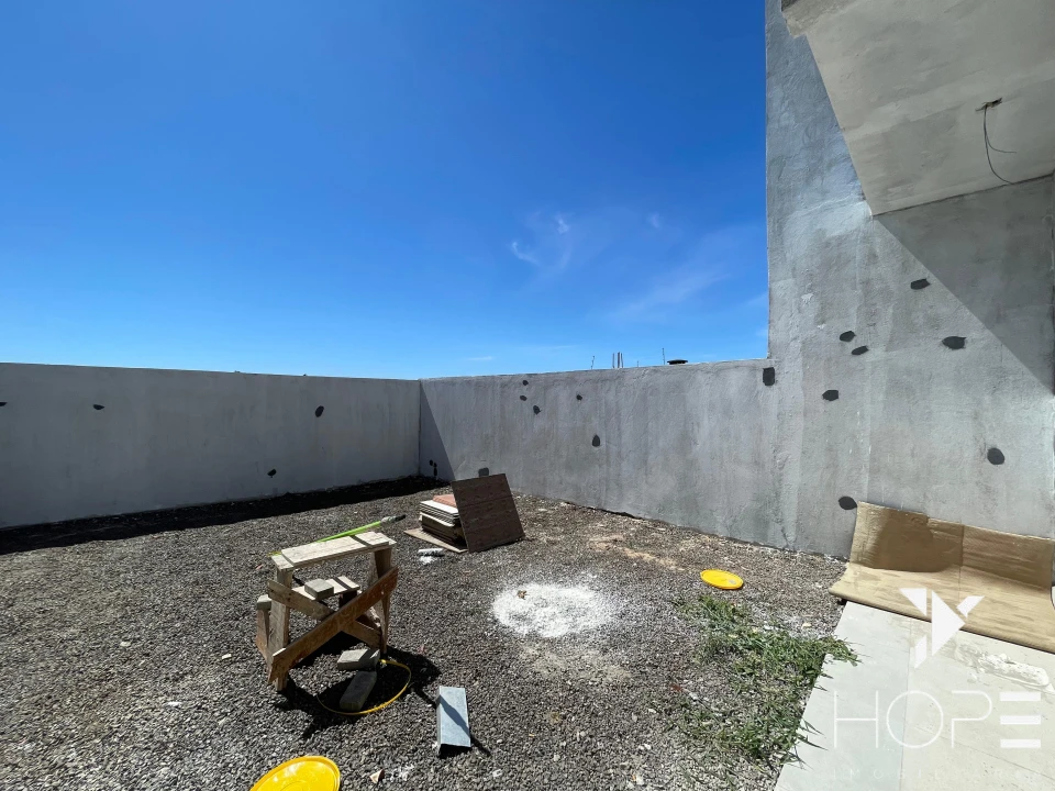 Imagens do imóveis Sobrado Geminado Novo à Venda – 3 Quartos (1 Suíte) – Jardim São Paulo – Cambé
