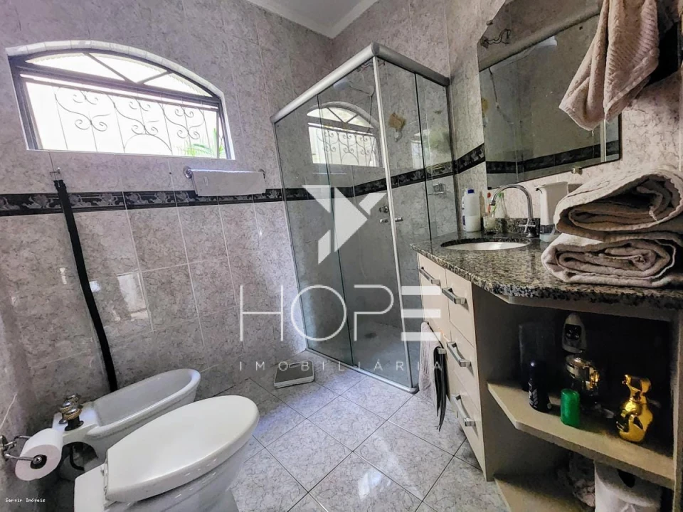 Imagens do imóveis Casa à venda com 191 m² - 3 quartos - suíte - 3 vagas - planejados - Parque Residencial Manela - Cambé PR