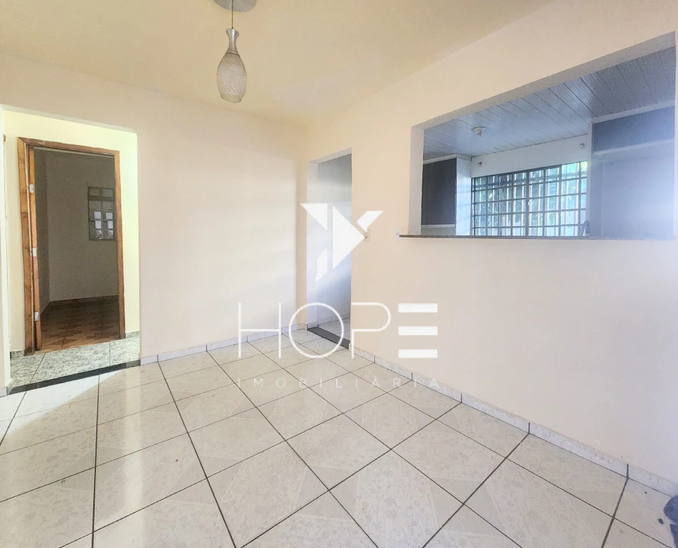 Casa com edícula à venda no Bairro Ouro Verde, Londrina, PR