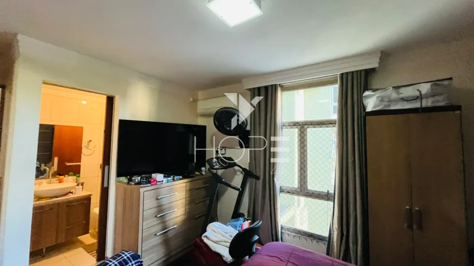 Condomínio Portal das Palmeiras - apartamento à venda com 96m² - 3 quartos - 1 suíte - Santo amaro - Cambé PR