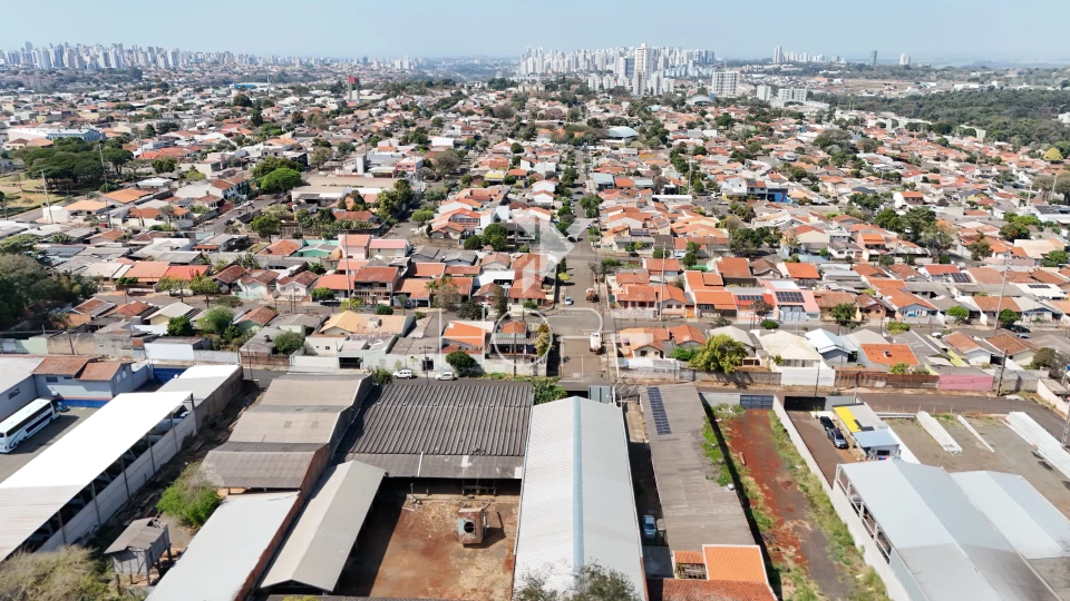 Imagens do imóveis Barracão à venda e locação com 750 m² + mezanino - pé direito 6 m - próximo Av Tiradentes - Bandeirantes - Londrina PR