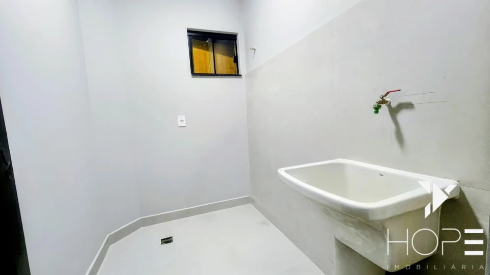 Imagens do imóveis Sobrado à venda – 3 suítes – Condomínio Heimtal Park – Londrina/PR