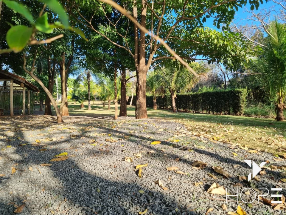 Imagens do imóveis CHÁCARA MOLHADA DE ALTO PADRÃO NO CONDOMÍNIO RIVIERA DO POENTE